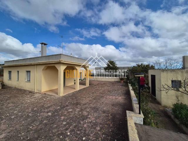 Villa Indipendente in vendita a Puglia, Taranto