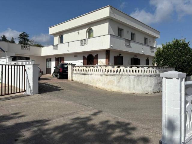 Villa Indipendente in vendita a Puglia, Taranto