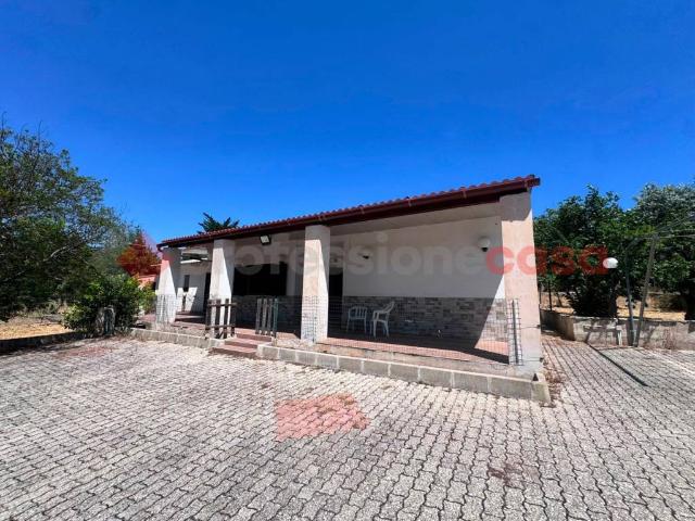 Villa Indipendente in vendita a Puglia, Taranto