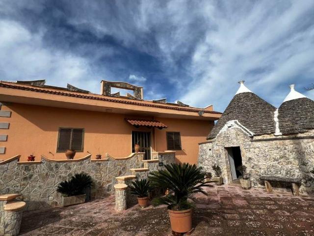 Villa Indipendente in vendita a Puglia, Taranto