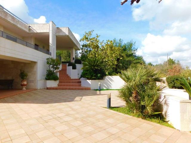 Villa Indipendente in vendita a Puglia, Taranto