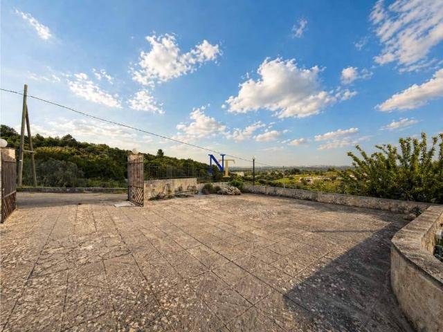 Villa Indipendente in vendita a Puglia, Taranto