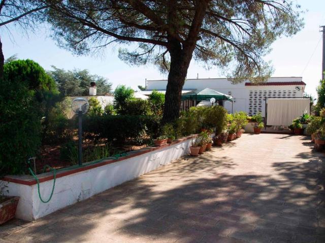 Villa Indipendente in vendita a Puglia, Taranto