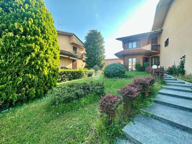 Villa Indipendente in vendita a Martinengo, Lombardia