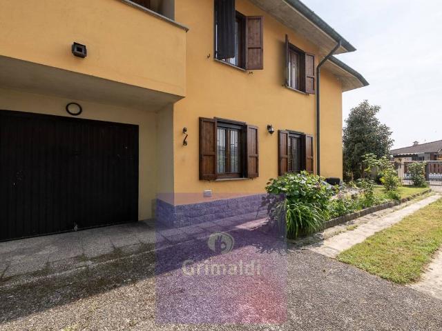 Villa Indipendente in vendita a Marudo, Lombardia