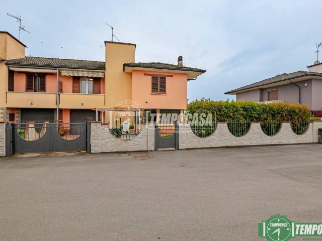 Villa Indipendente in vendita a Marudo, Lombardia