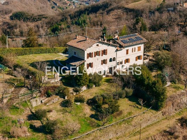 Villa Indipendente in vendita a Unione dell'Appennino Bolognese, Marzabotto