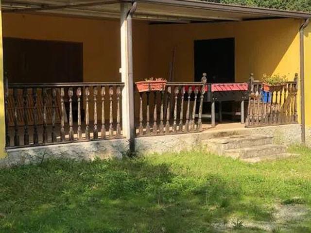 Villa Indipendente in vendita a Marzano Appio, Campania