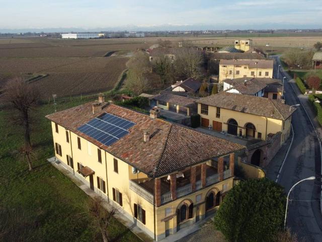 Villa Indipendente in vendita a Marzano, Lombardia