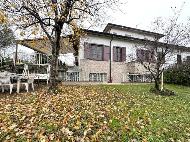 Villa Indipendente in vendita a Unione Comuni Basiano Masate, Masate