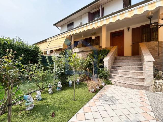 Villa Indipendente in vendita a Unione Comuni Basiano Masate, Masate