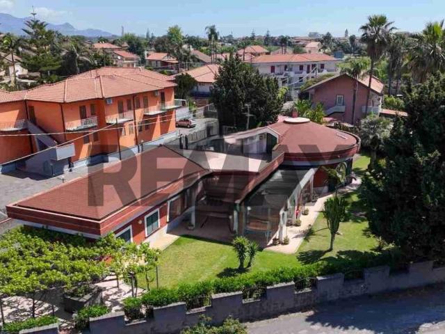 Villa Indipendente in vendita a Fondachello, Mascali