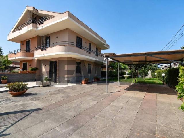 Villa Indipendente in vendita a Fondachello, Mascali