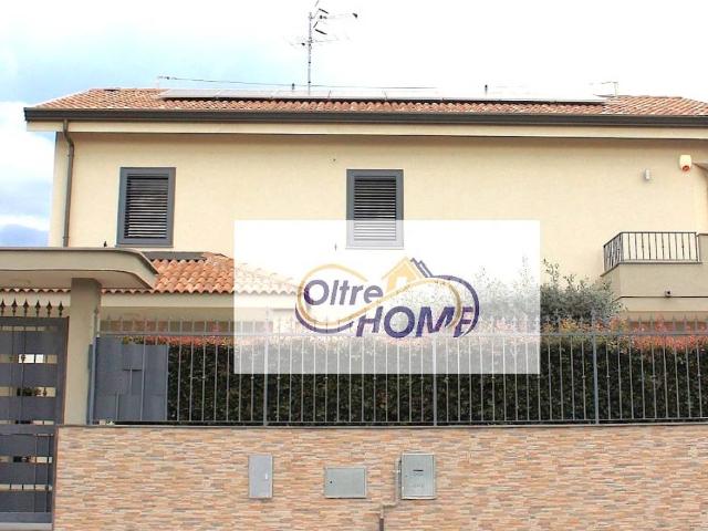 Villa Indipendente in vendita a Mascali, Sicilia