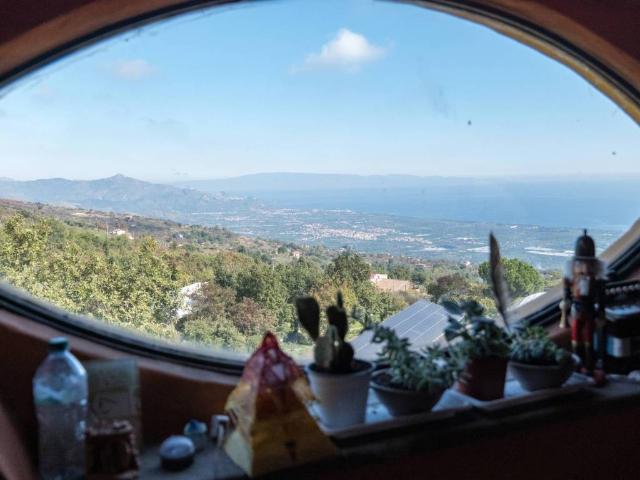 Villa Indipendente in vendita a Mascali, Sicilia
