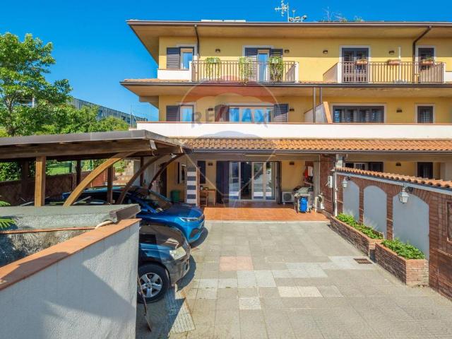 Villa Indipendente in vendita a Massannunziata, Mascalucia