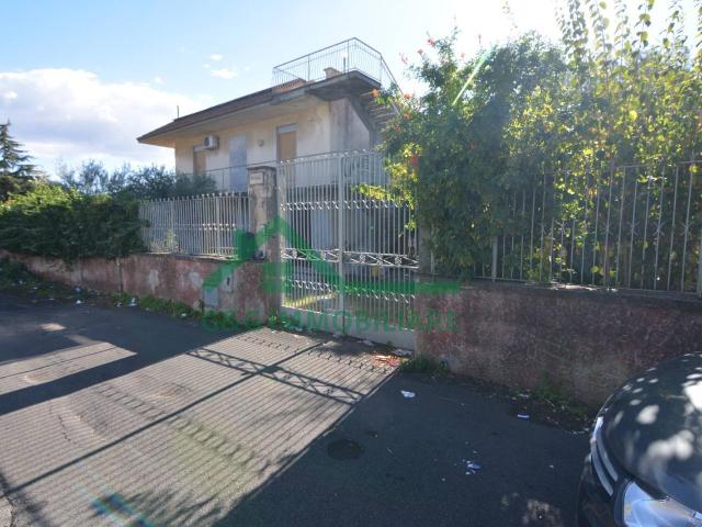 Villa Indipendente in vendita a Massannunziata, Mascalucia
