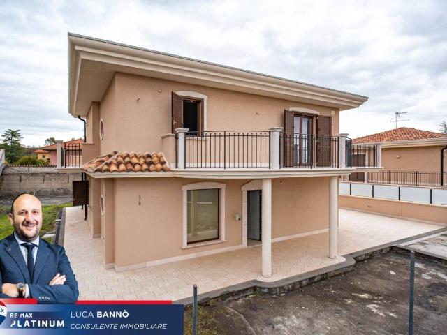 Villa Indipendente in vendita a Mascalucia, Sicilia