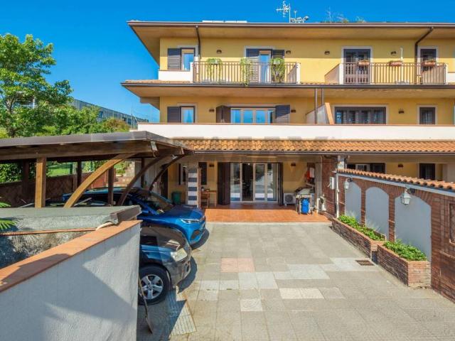 Villa Indipendente in vendita a Massannunziata, Mascalucia