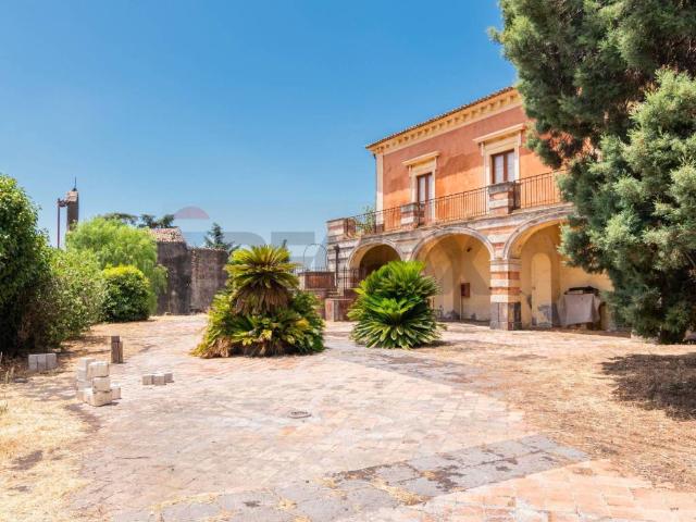Villa Indipendente in vendita a Massannunziata, Mascalucia