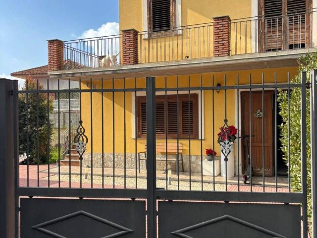 Villa Indipendente in vendita a Massannunziata, Mascalucia