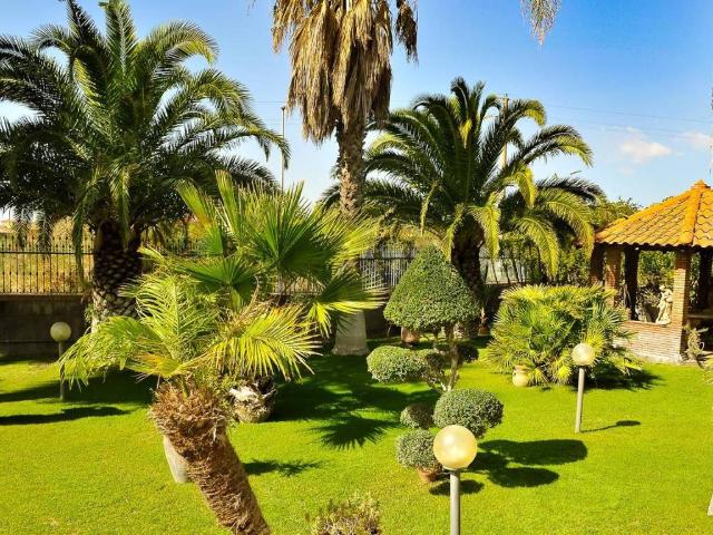 Villa Indipendente in vendita a Sciara, Mascalucia