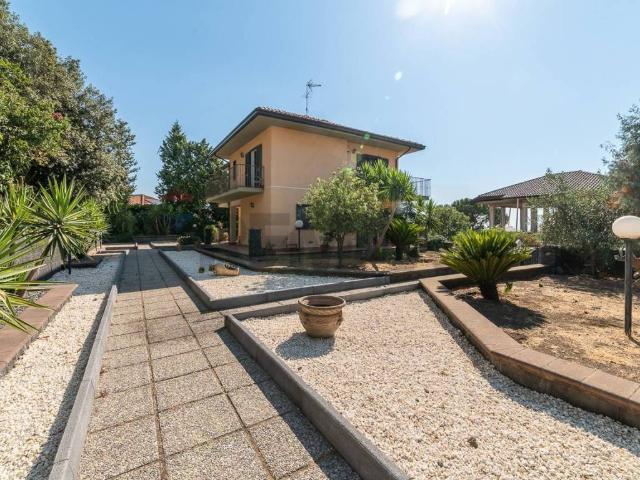 Villa Indipendente in vendita a Massannunziata, Mascalucia