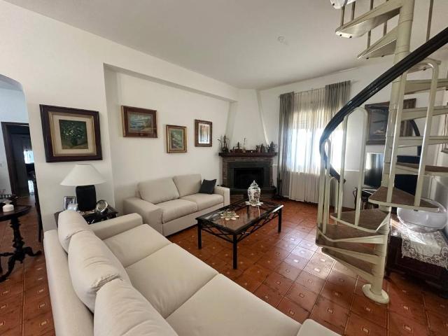 Villa Indipendente in vendita a Massannunziata, Mascalucia