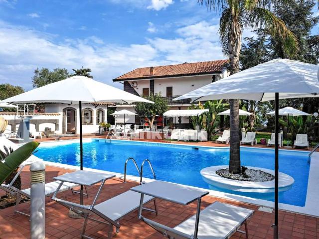 Villa Indipendente in vendita a Massannunziata, Mascalucia