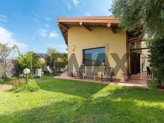 Villa Indipendente in vendita a Massannunziata, Mascalucia