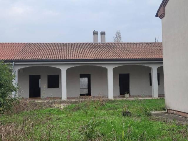Villa Indipendente in vendita a Maserà Di Padova, Veneto