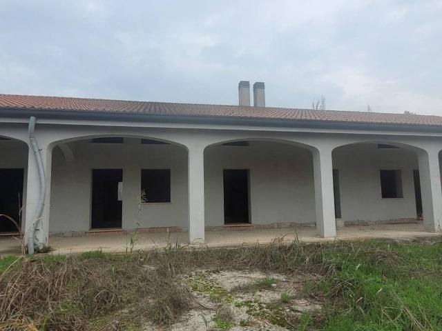 Villa Indipendente in vendita a Maserà Di Padova