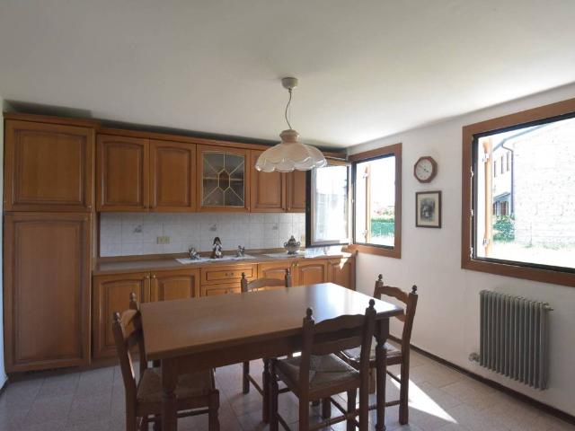 Villa Indipendente in vendita a Varago, Maserada sul Piave