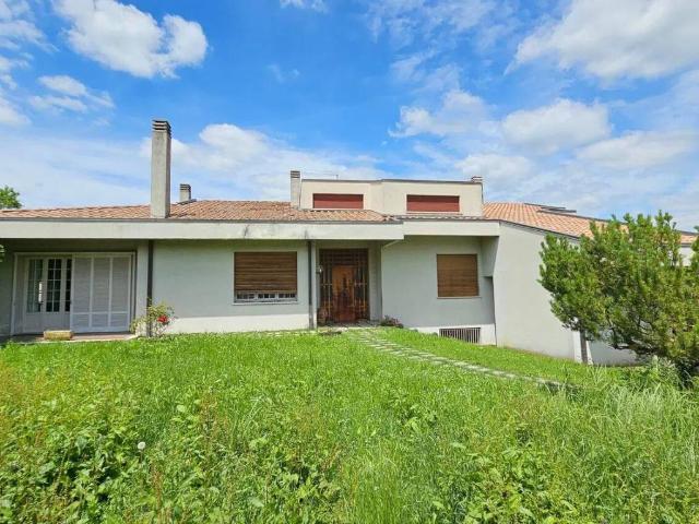 Villa Indipendente in vendita a Varago, Maserada sul Piave