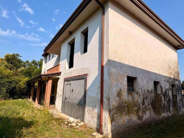 Villa Indipendente in vendita a Maserada Sul Piave, Veneto