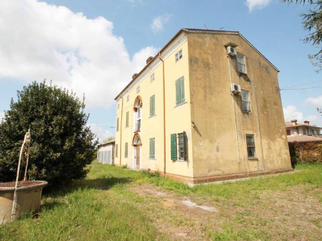 Villa Indipendente in vendita a Masi Torello, Reggio Emilia