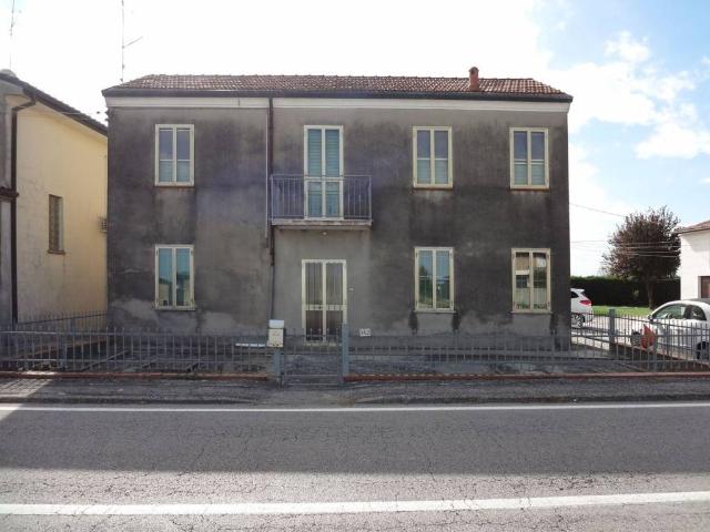 Villa Indipendente in vendita a Masi Torello, Reggio Emilia
