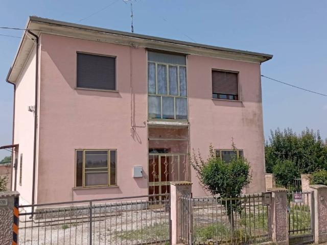 Villa Indipendente in vendita a Borgo Correggi, Masi Torello