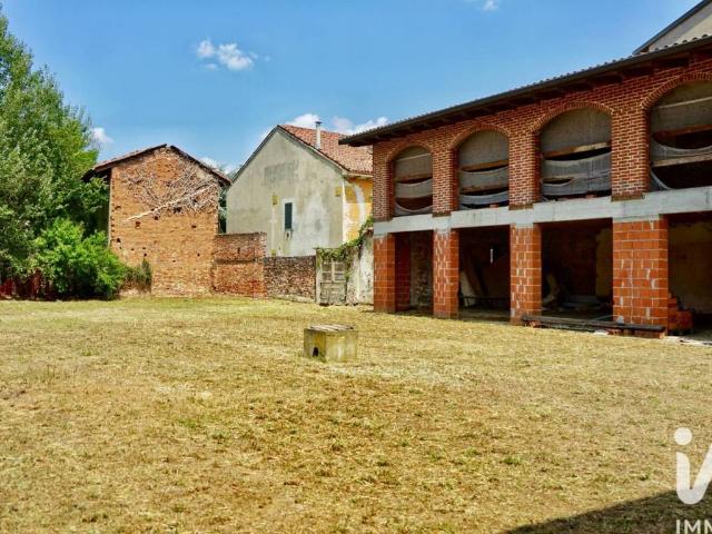 Villa Indipendente in vendita a Piemonte, Alessandria