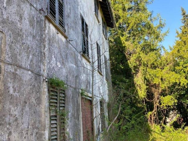 Villa Indipendente in vendita a Masone, Liguria