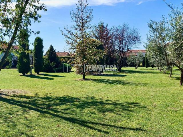 Villa Indipendente in vendita a Poggiolo, Marina Di Massa