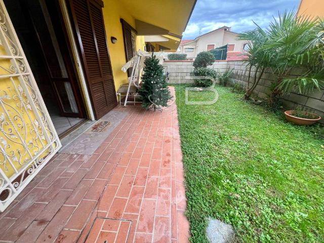 Villa Indipendente in vendita a Massa e Cozzile, Toscana