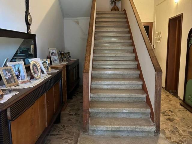Villa Indipendente in vendita a Nuovo Circondario Imolese, Imola