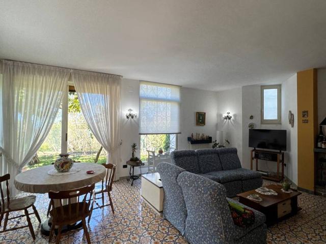 Villa Indipendente in vendita a Massa Lubrense, Campania