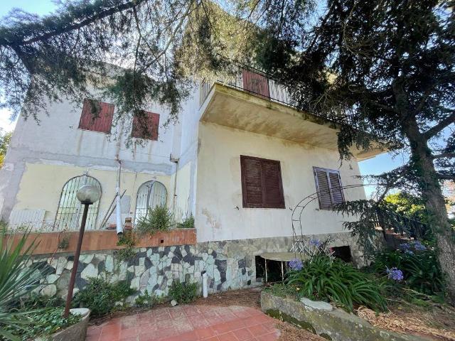 Villa Indipendente in vendita a Massa Lubrense, Campania