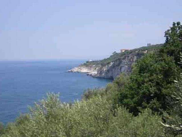 Villa Indipendente in vendita a Massa Lubrense, Campania