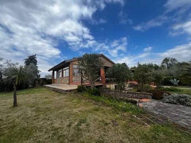 Villa Indipendente in vendita a Massa Marittima, Toscana