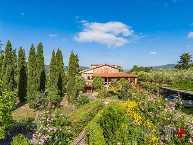 Villa Indipendente in vendita a Massa Marittima, Toscana