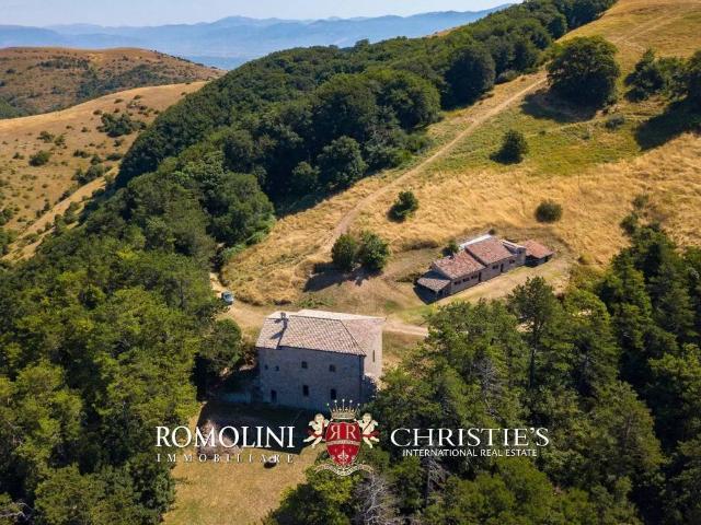 Villa Indipendente in vendita a Colpetrazzo, Umbria