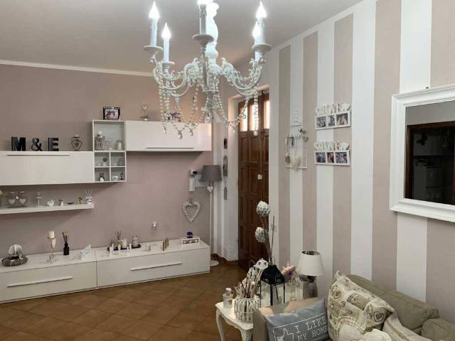 Villa Indipendente in vendita a Turano, Marina Di Massa